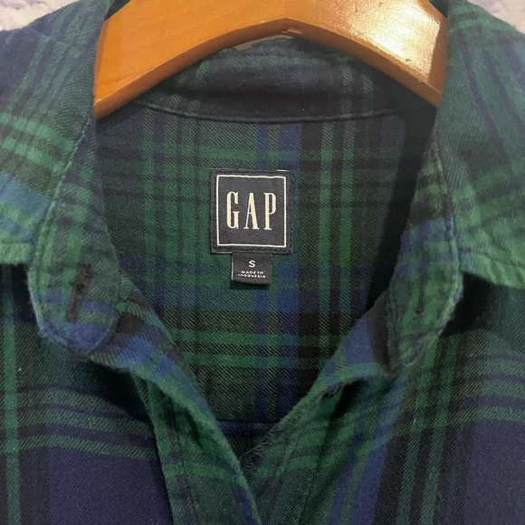 Gap Every Day Plaid Flannel Long Sleeve Shirt size Small - Picture 4 of 6